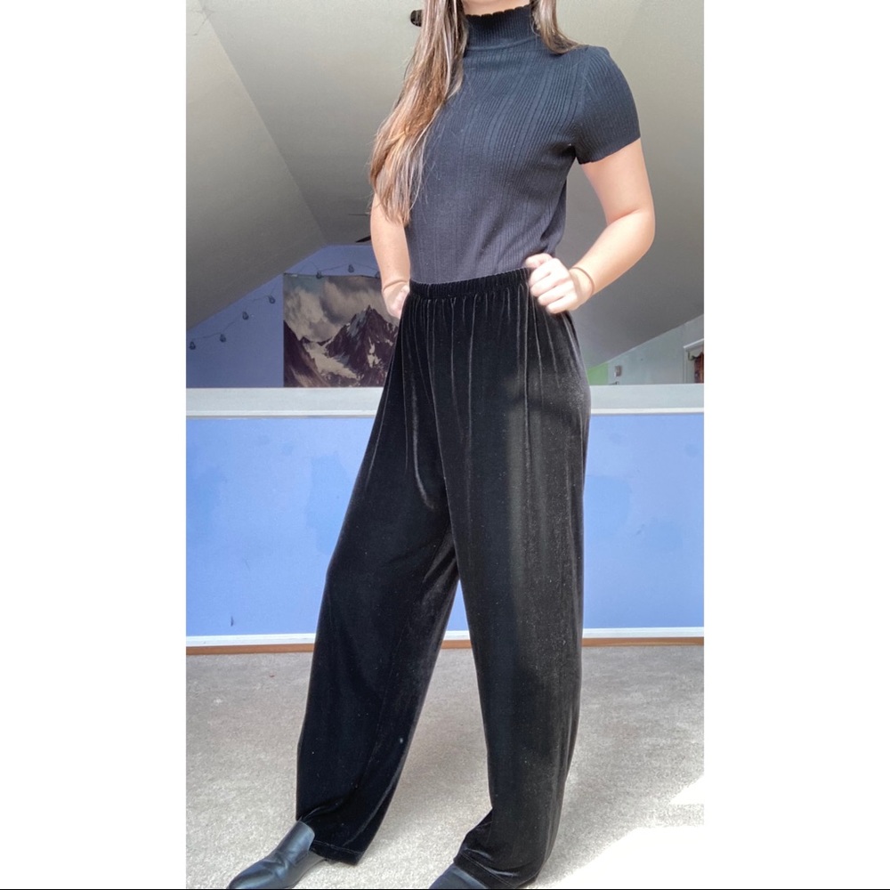 Vintage Chico’s Black Crushed Velvet Pants